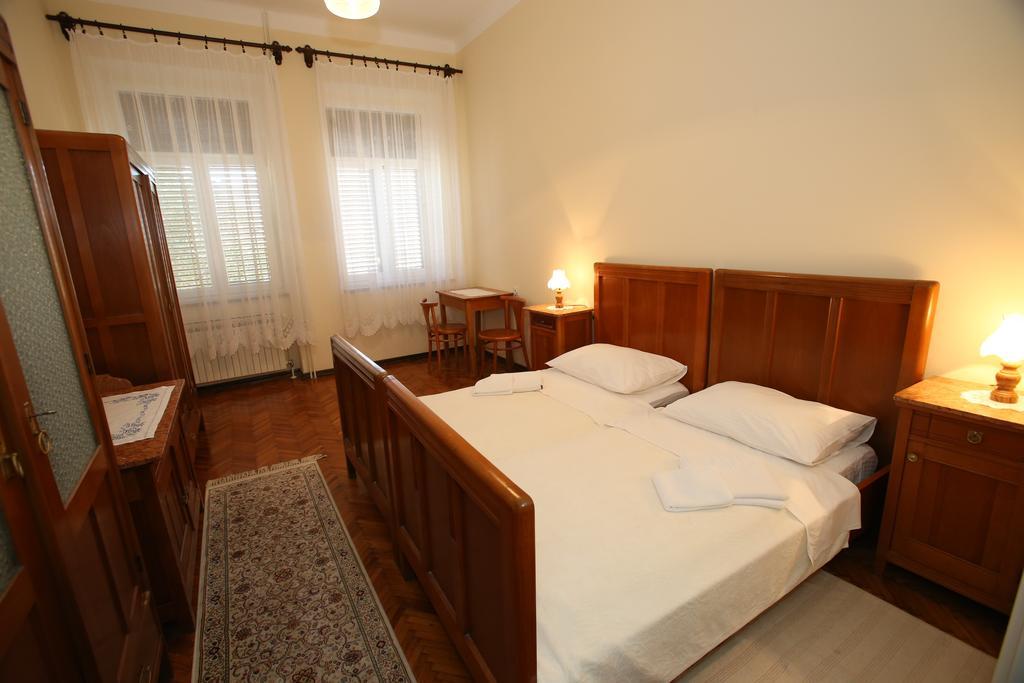 Apartment & Rooms Three Angels 巴斯卡 客房 照片