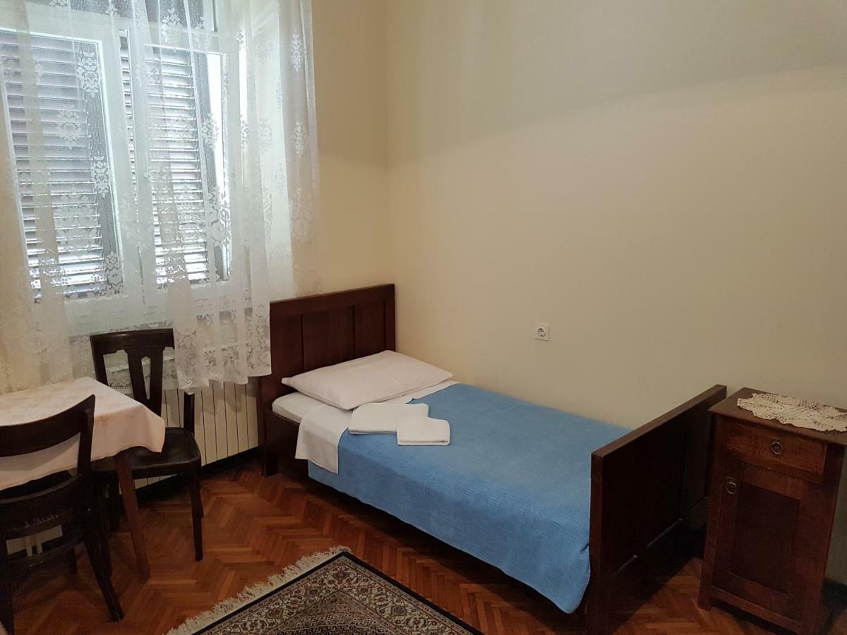 Apartment & Rooms Three Angels 巴斯卡 外观 照片