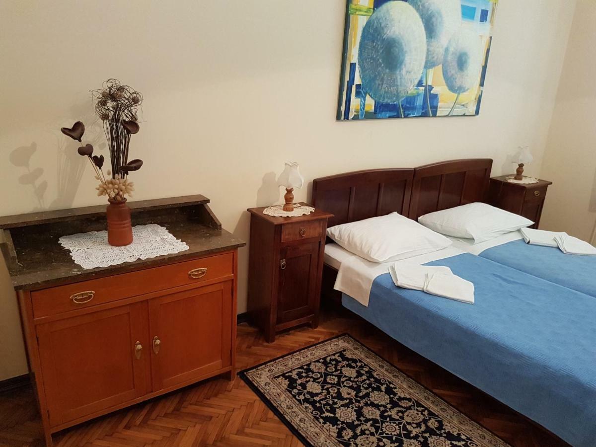 Apartment & Rooms Three Angels 巴斯卡 外观 照片