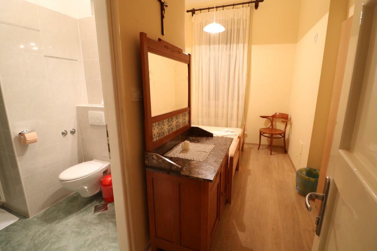 Apartment & Rooms Three Angels 巴斯卡 外观 照片